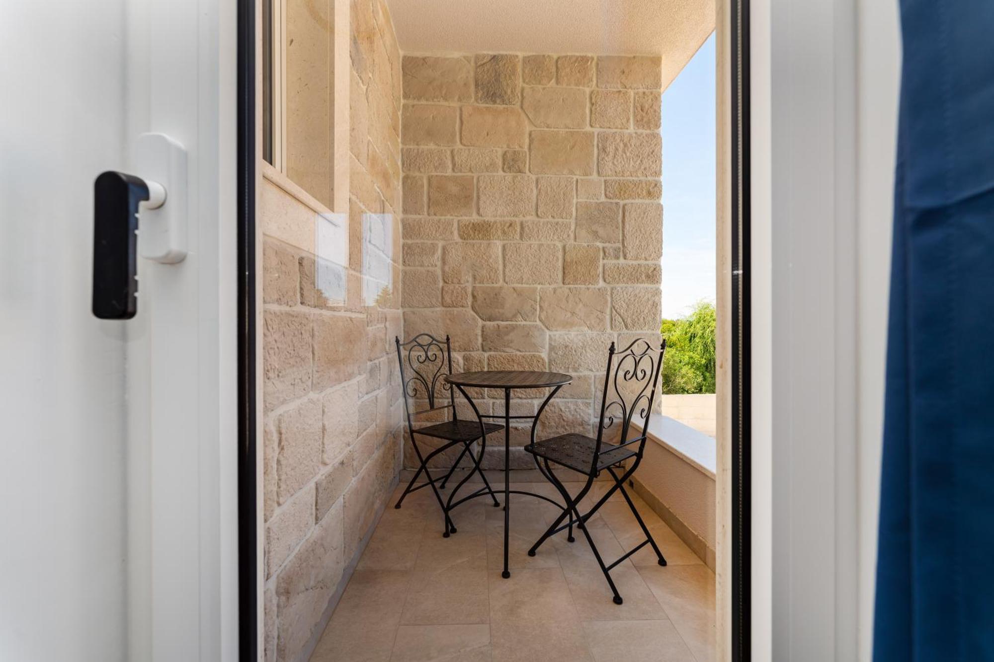 Casa Coral * Crno